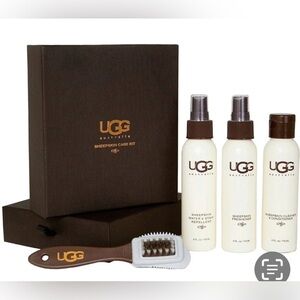 UGG Sheepskin 4Piece Care Kit- Conditioner  Protector Sheepskin Freshener Brush